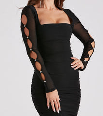 Pretty Peak Cutout Long Sleeve Dress